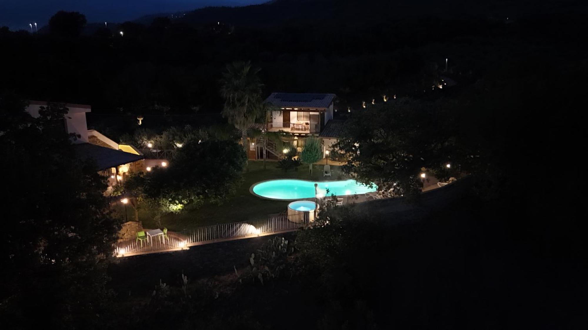 吉泽利亚Casale Calabria住宿加早餐旅馆 外观 照片